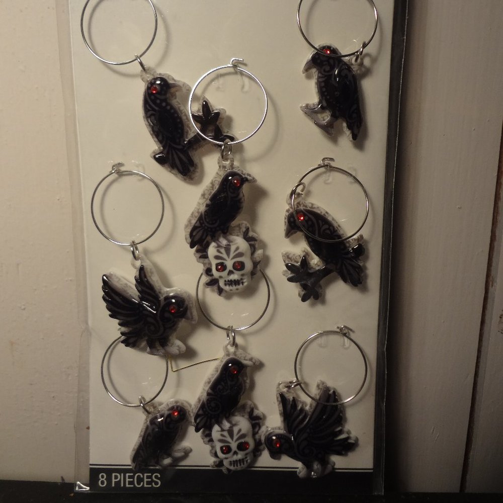 💥Crow Wine Glass Charm Markers